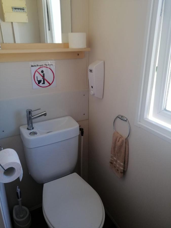 Tinyhouse Tilda - Near Famous Beaches Pataias Esterno foto