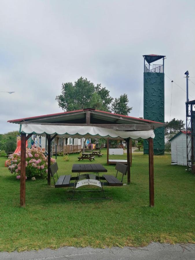 Tinyhouse Tilda - Near Famous Beaches Pataias Esterno foto