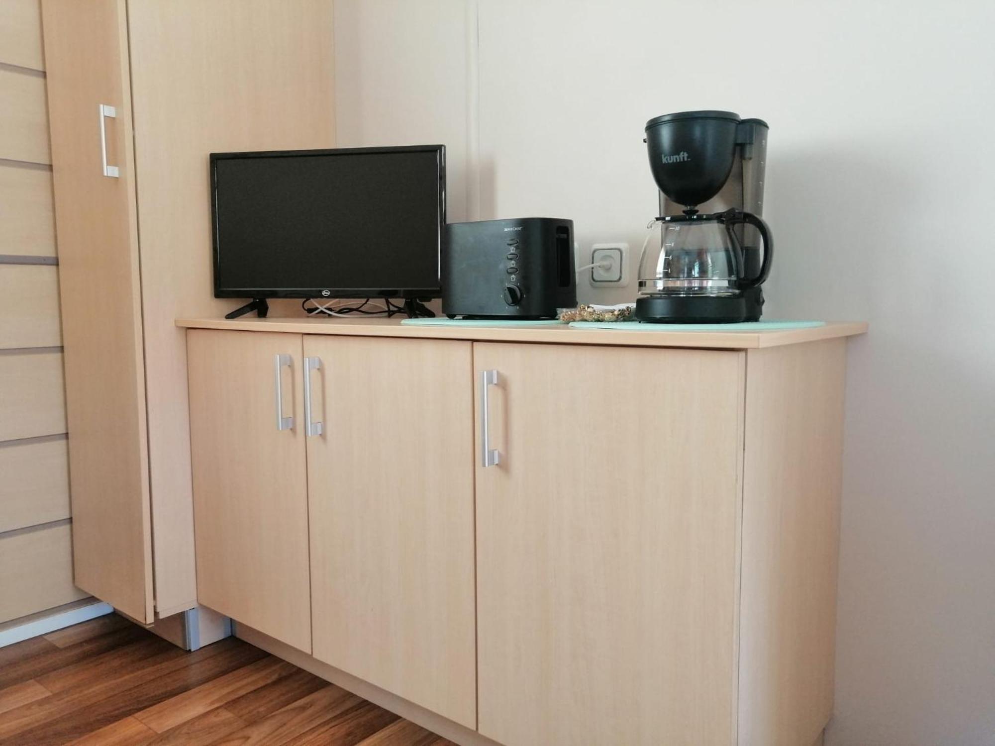 Tinyhouse Tilda - Near Famous Beaches Pataias Esterno foto