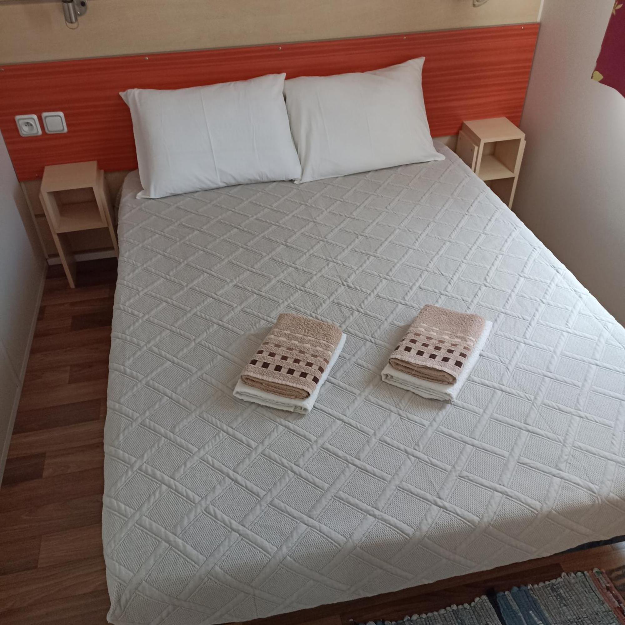 Tinyhouse Tilda - Near Famous Beaches Pataias Esterno foto